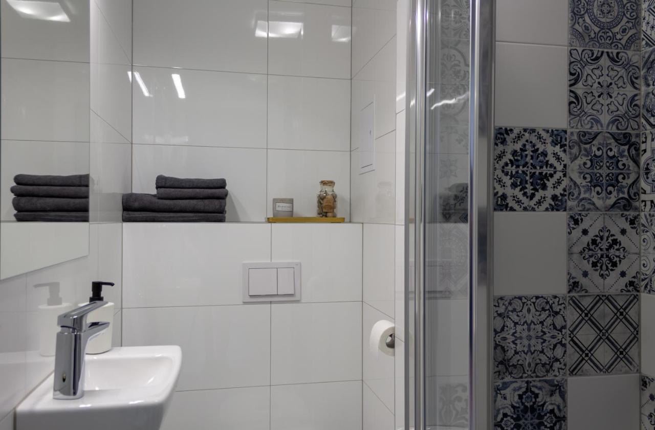 Initium Rooms - Pokoje Na Wynajem - Obroncow Wybrzeza 4D Gdańsk Buitenkant foto